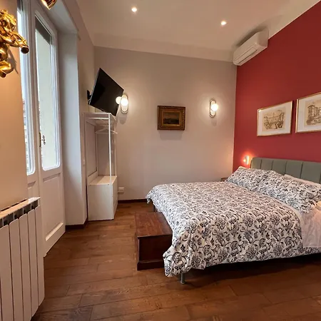 A Casa Di Lu, Al Colosseo -