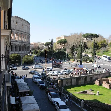 شقة A Casa Di Lu, Al Colosseo - *