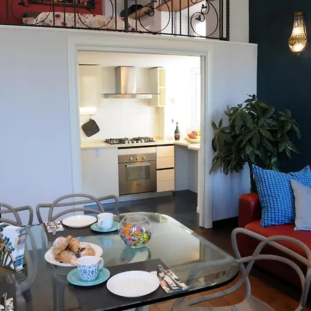 شقة A Casa Di Lu, Al Colosseo - *