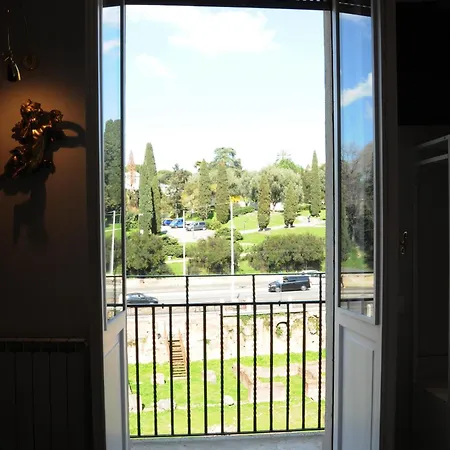 A Casa Di Lu, Al Colosseo - Apartment Rome