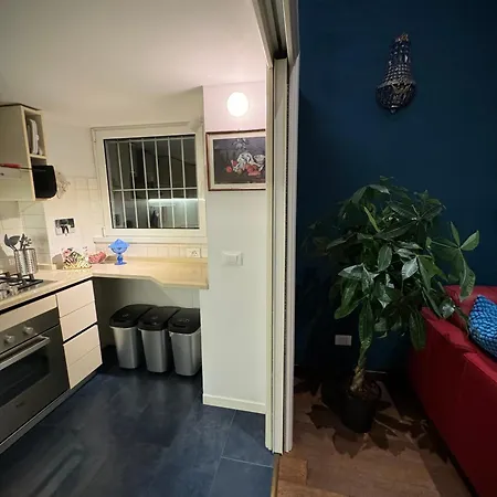 Apartment A Casa Di Lu, Al Colosseo - Rome